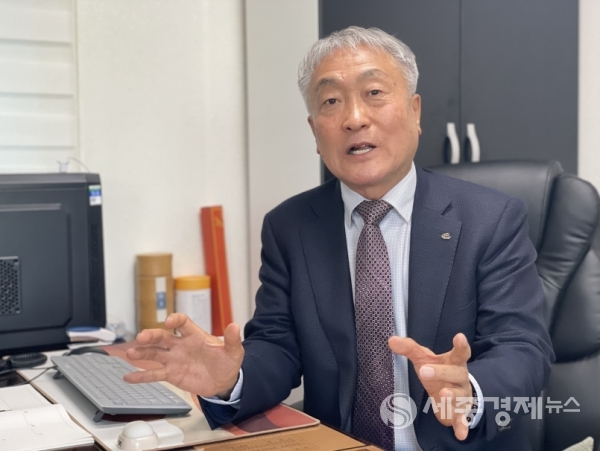 스마트가로등 일등기업으로 우뚝 선 ‘한얼누리’
